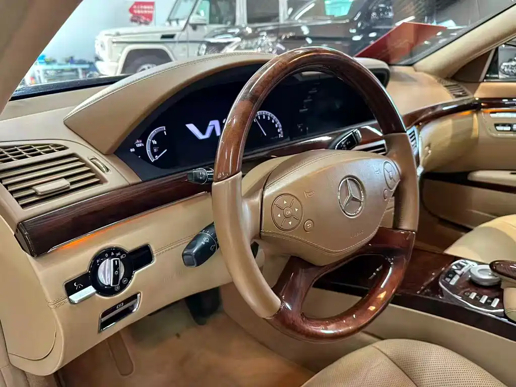 Mercedes-Benz S-Class 2011 — фото 10