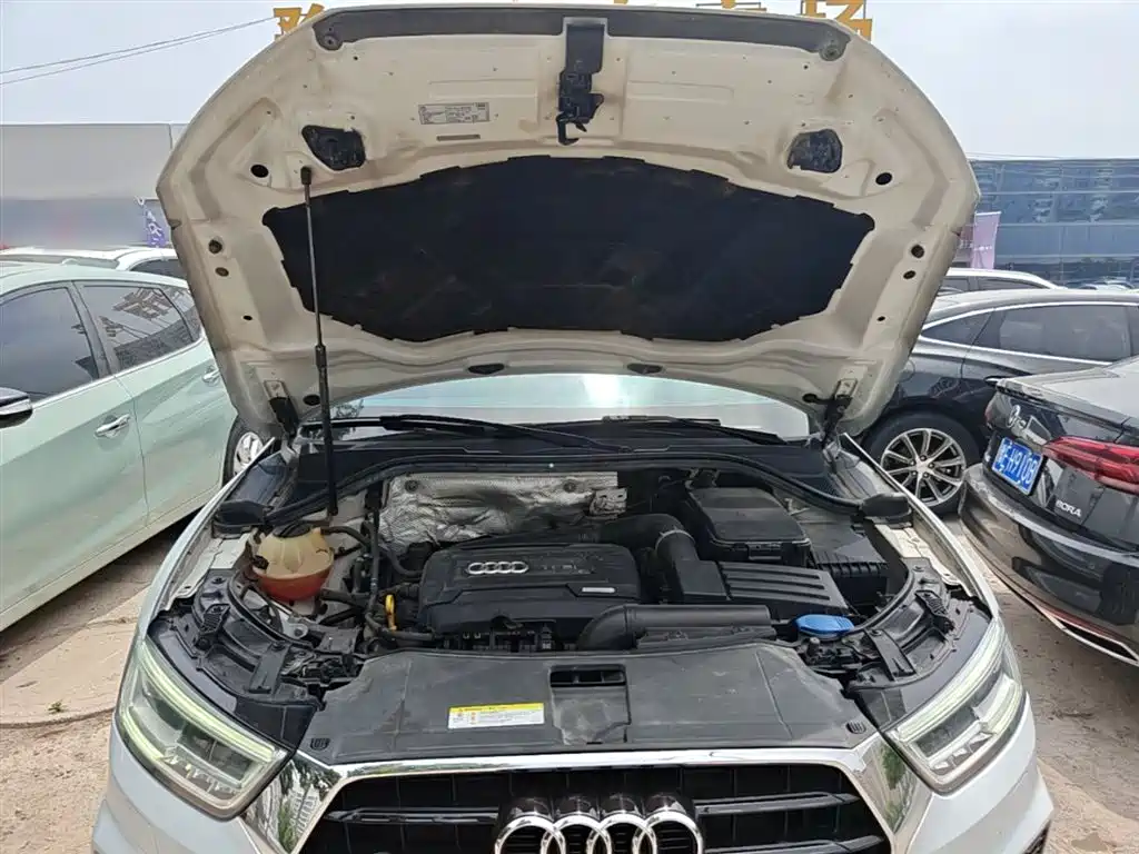 Audi Q3 2018 — фото 20