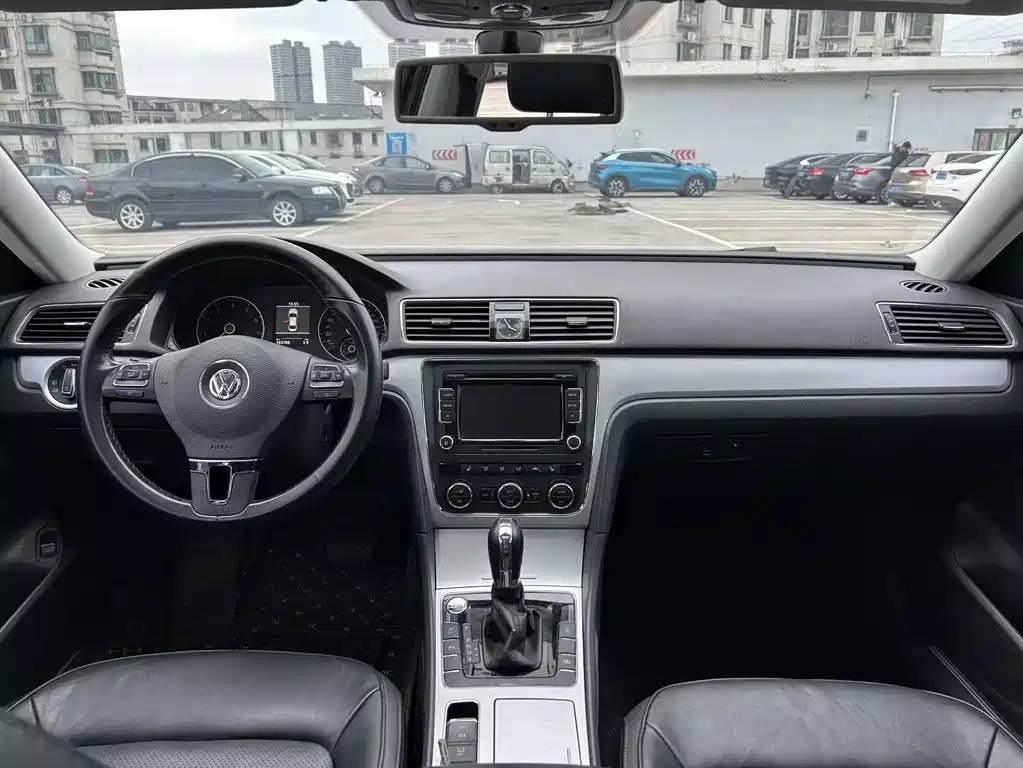 Volkswagen Passat 2015 — фото 5