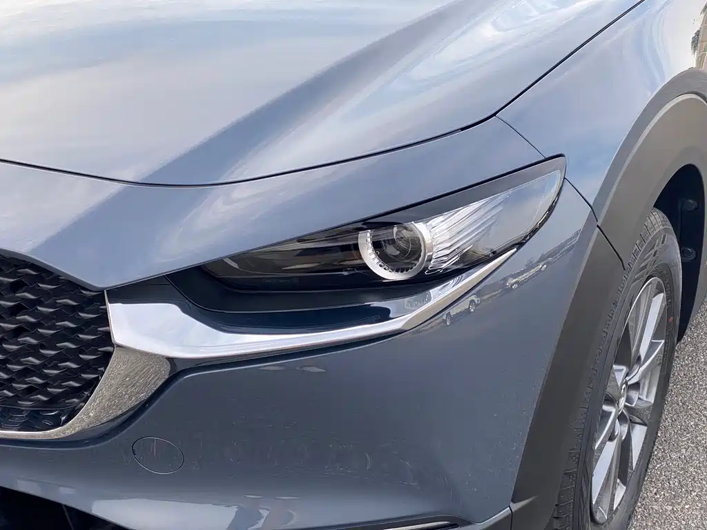 Mazda CX-30 2023 — фото 13