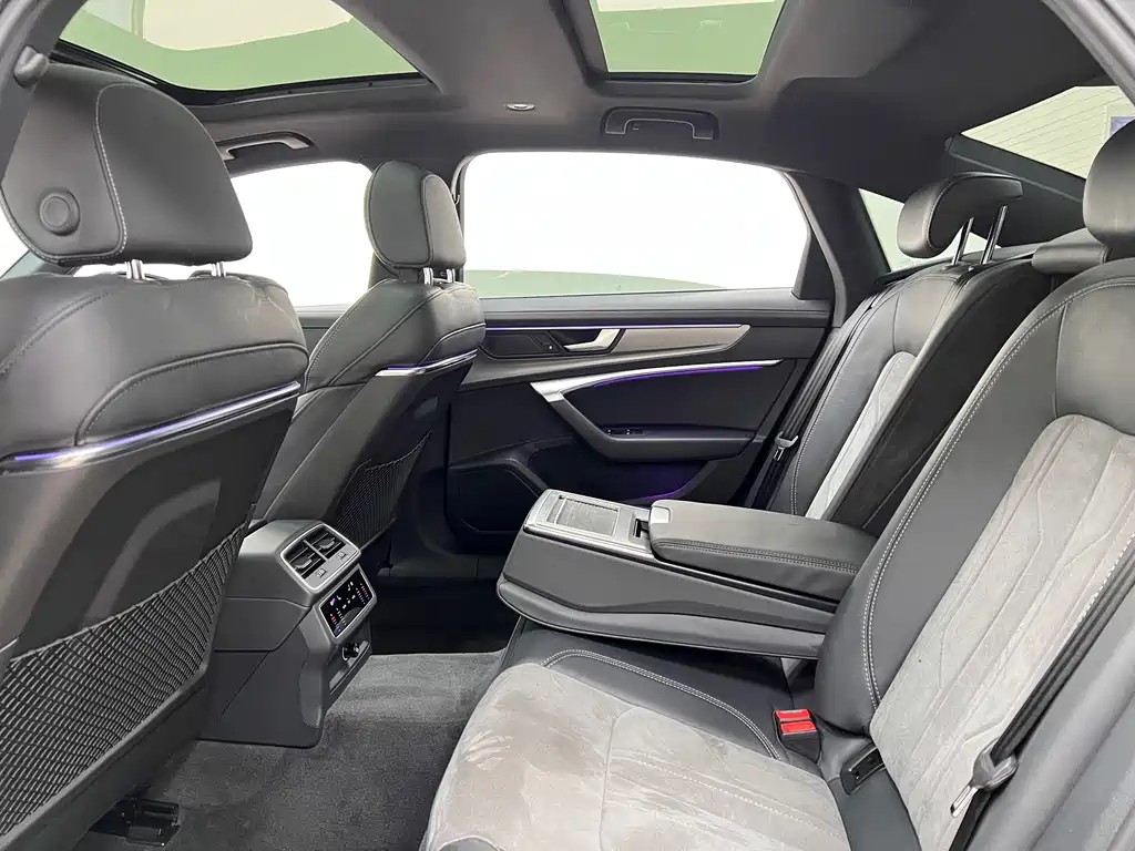 Audi A6L 2021 — фото 10