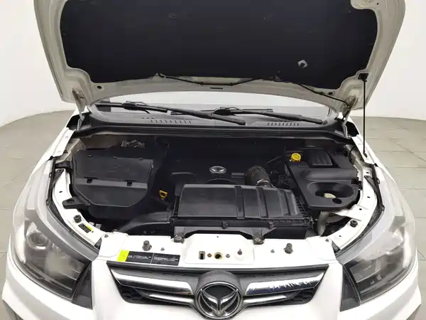 BAIC Huansu S3 2015