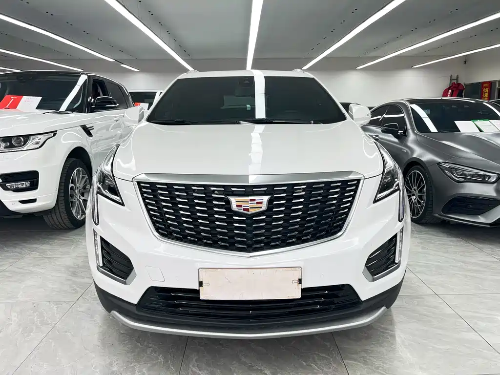 Cadillac XT5 2021 — фото 2