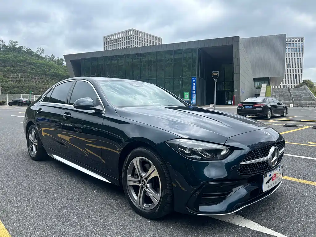 Mercedes-Benz C-Class 2022 — фото 3