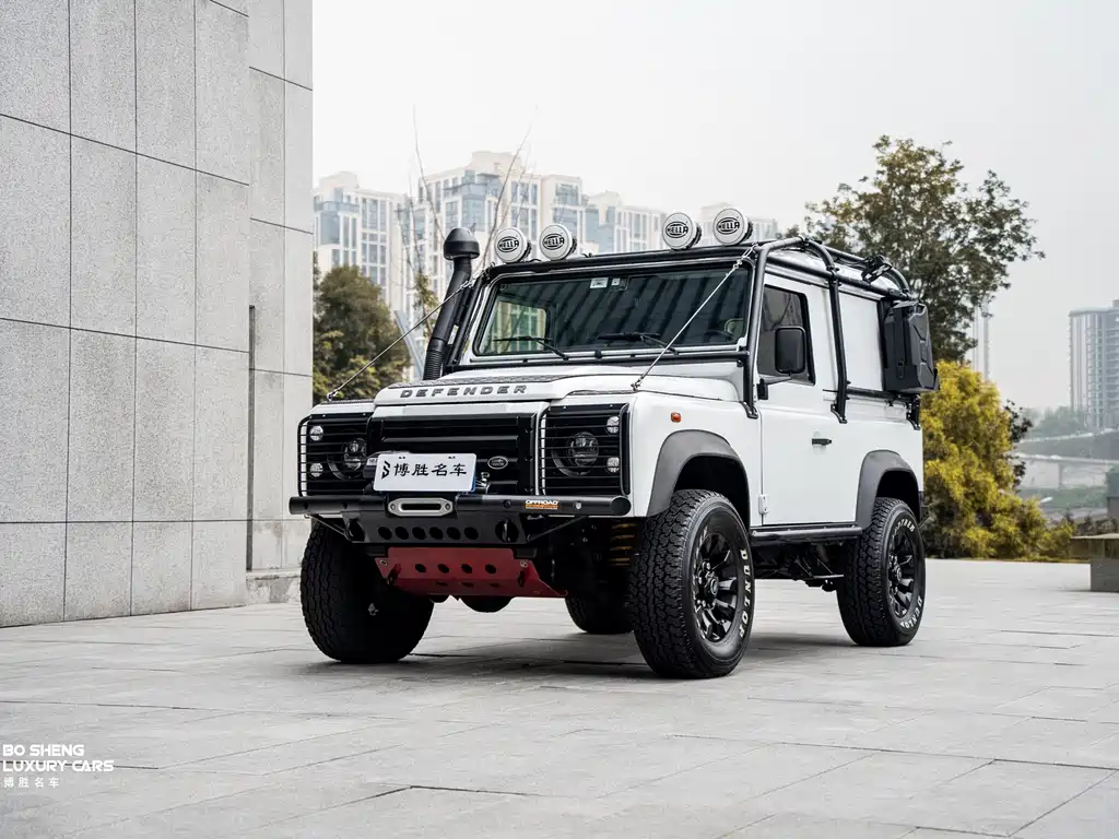 Land Rover Defender 2015 — фото 6