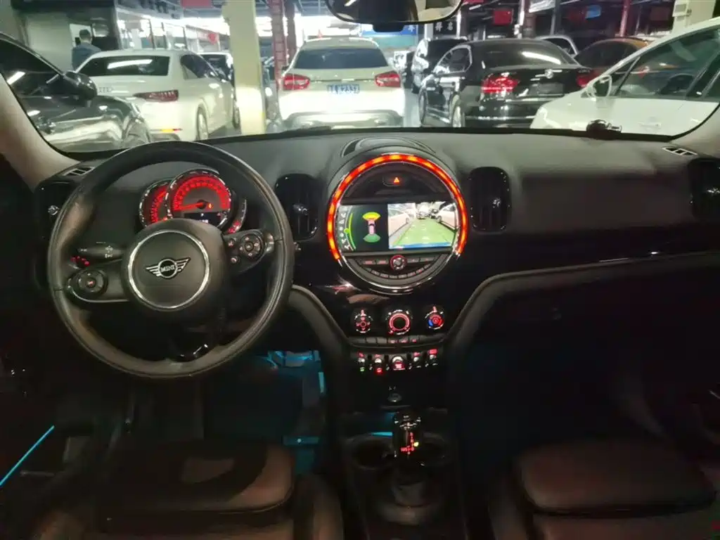 MINI Countryman 2020 — фото 10