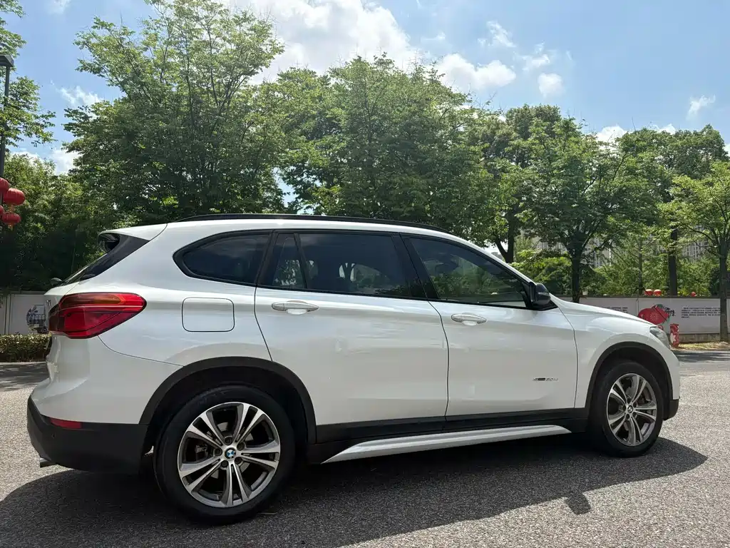 BMW X1 2016 — фото 4