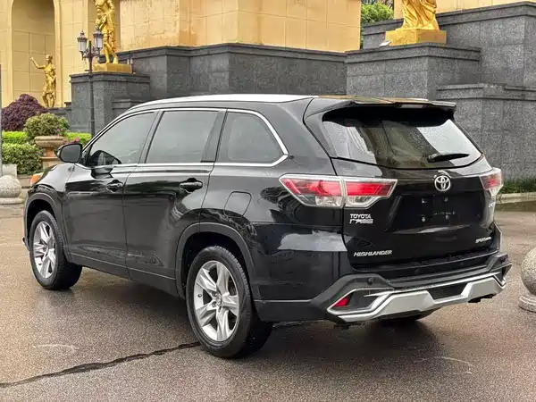 Toyota Highlander 2017