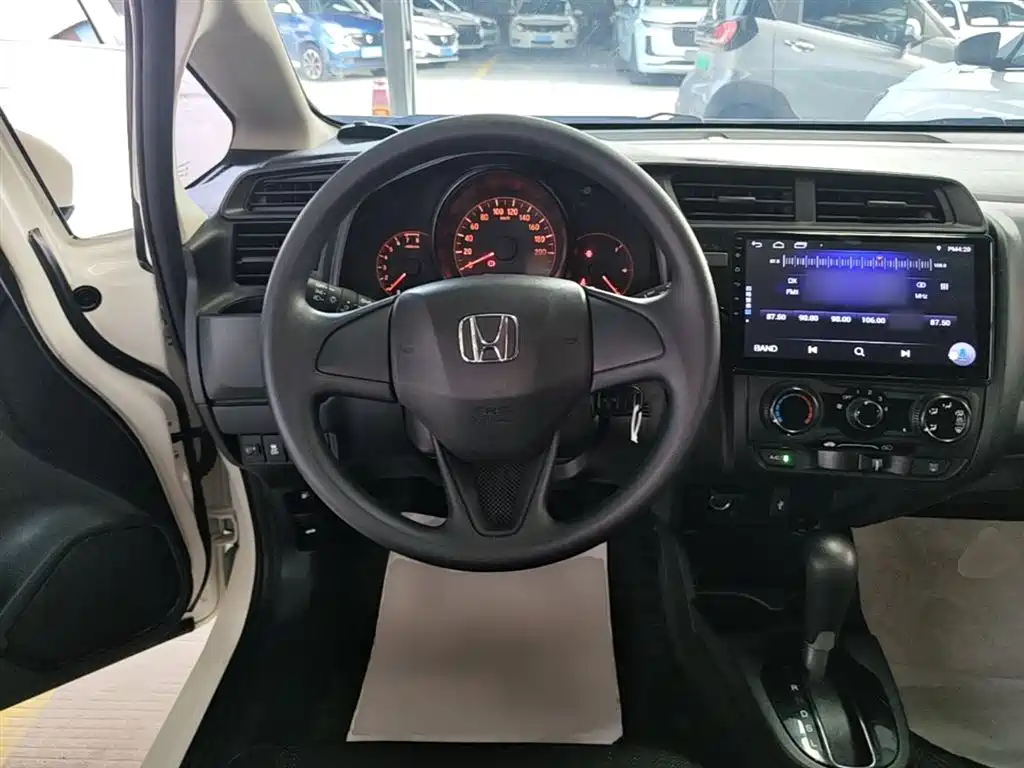 Honda Fit 2020 — фото 11
