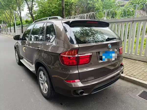BMW X5 2011
