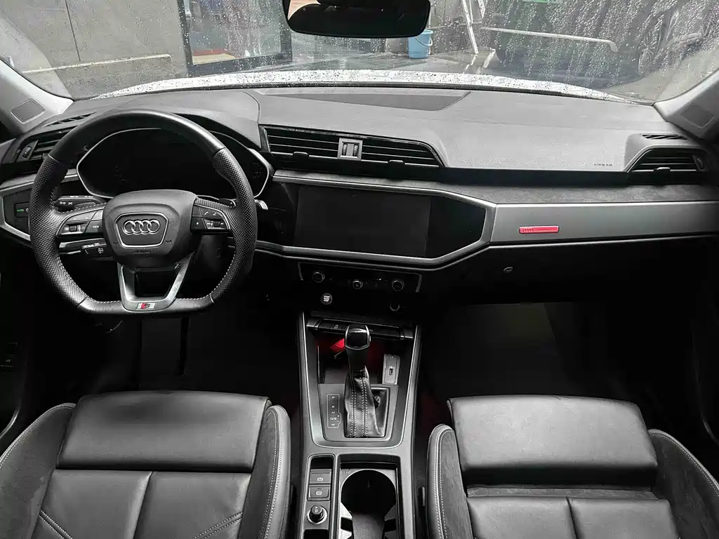 Audi Q3 Sportback 2021 — фото 14
