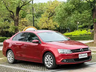 Volkswagen Sagitar 2012