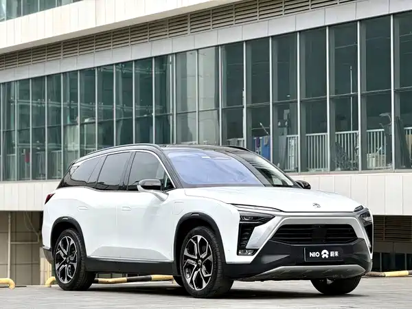 NIO ES8 2020