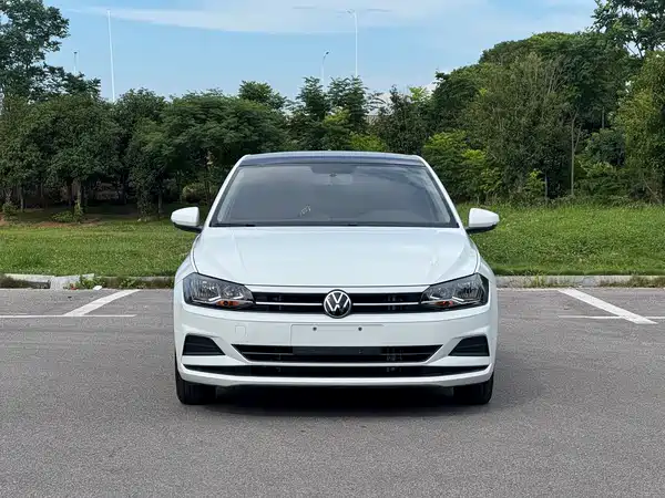 Volkswagen Polo 2022