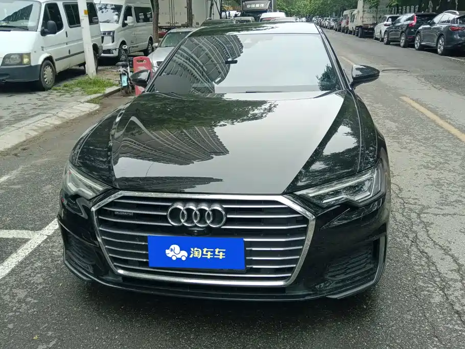 Audi A6L 2022