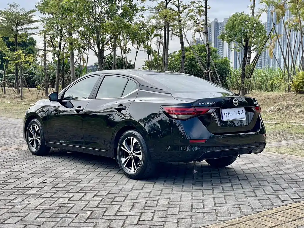 Nissan Sylphy 2022 — фото 15