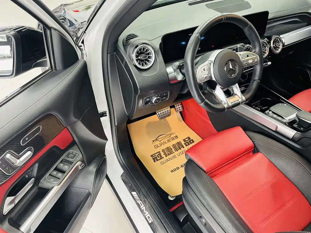Mercedes-Benz GLB AMG 2023 — фото 5