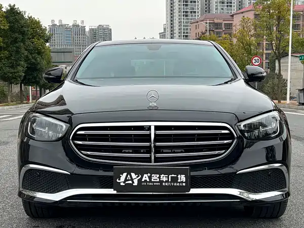Mercedes-Benz E-Class 2021