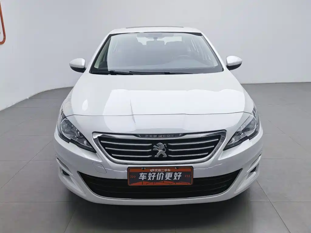 Peugeot 408 2016