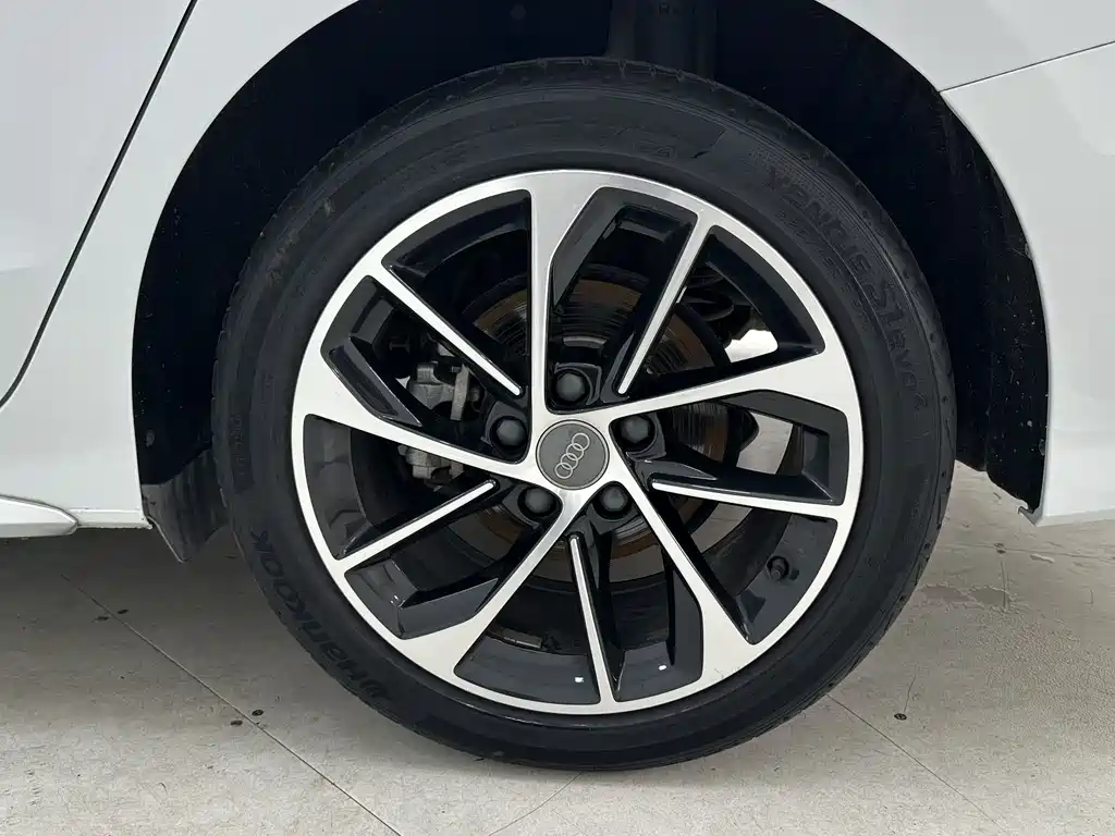 Audi A3 2022 — фото 16