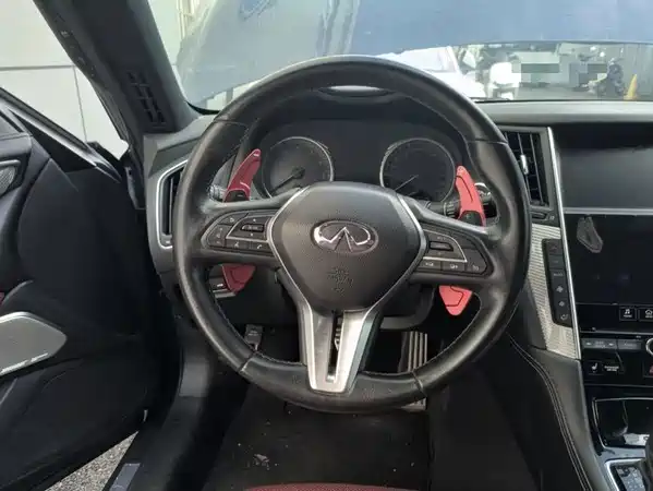 Infiniti Q60 2018