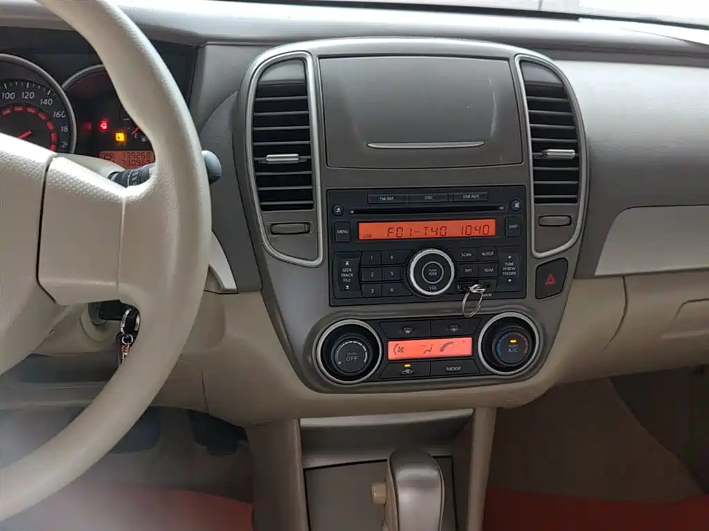 Nissan Sylphy 2015 — фото 13