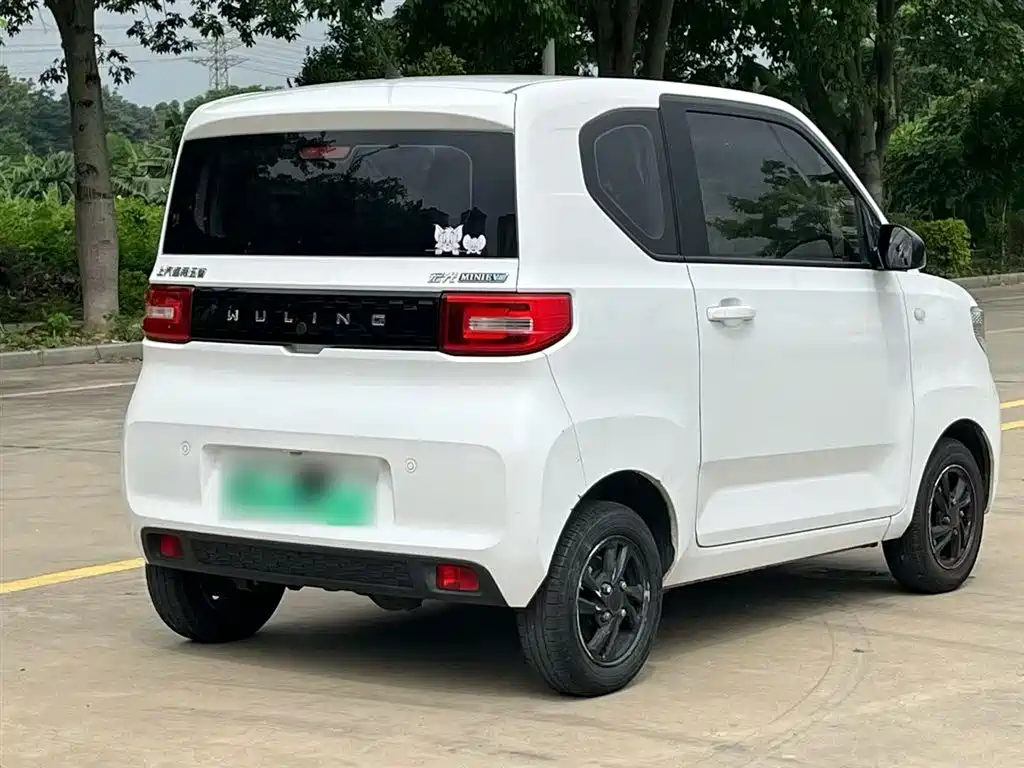 Wuling MINIEV 2021 — фото 11