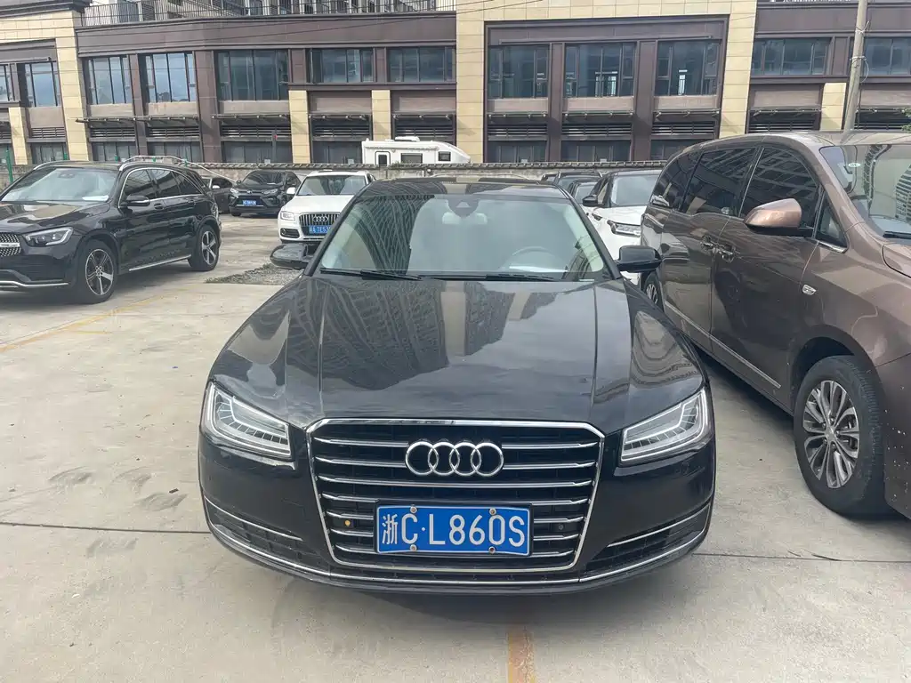 Audi A8 2015
