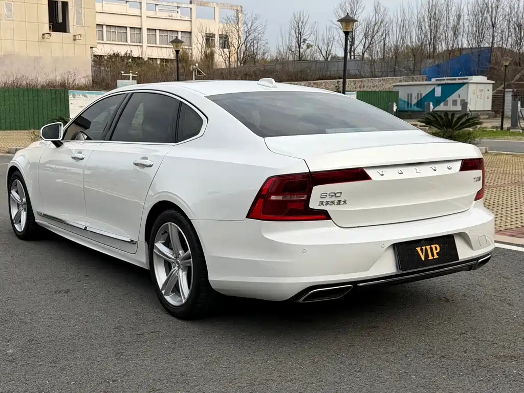 Volvo S90 2019 — фото 8