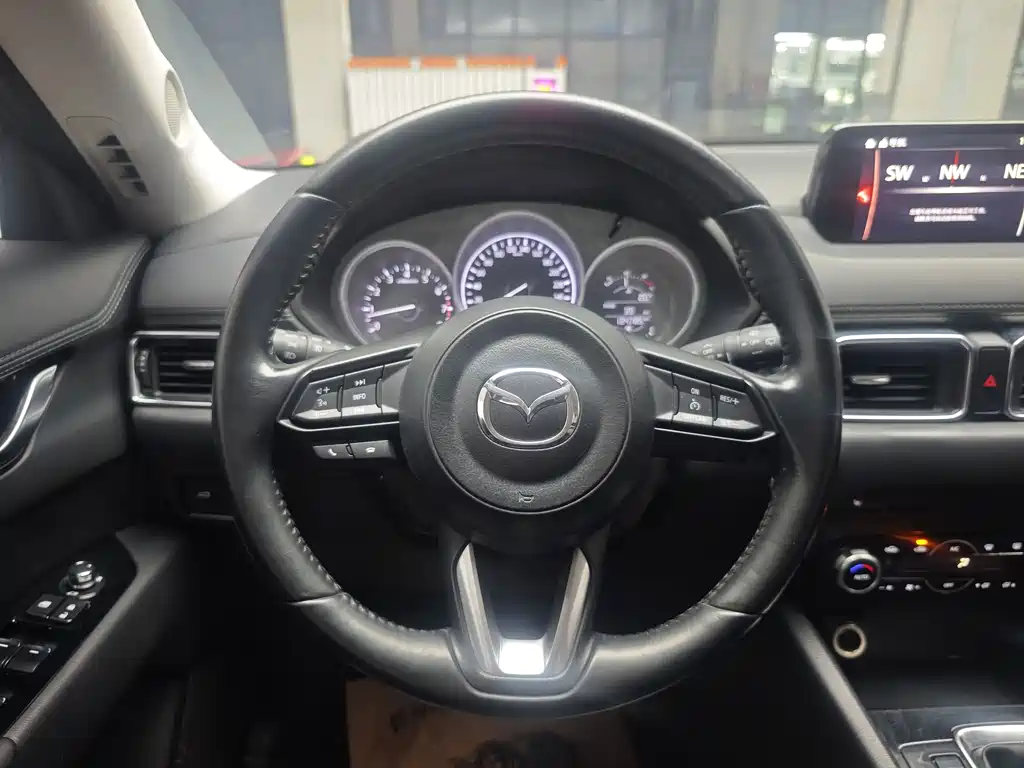 Mazda CX-5 2018 — фото 16