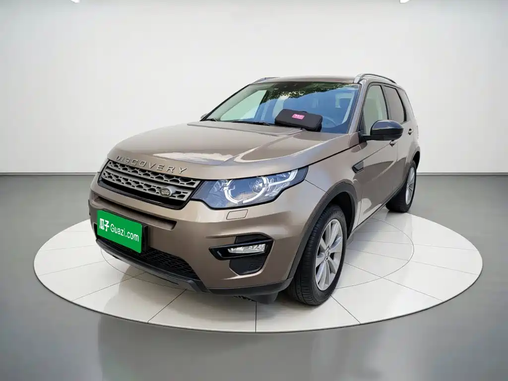 Land Rover Discovery Sport 2017 — фото 1