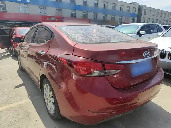 Hyundai Elantra Langdong 2016