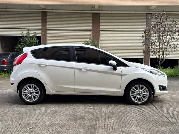 Ford Fiesta 2015
