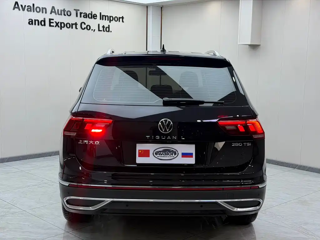 Volkswagen Tiguan L 2023
