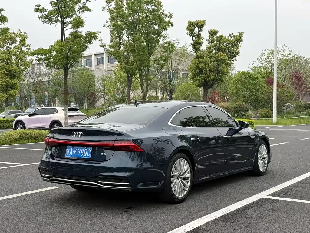 Audi A7L 2023 — фото 4