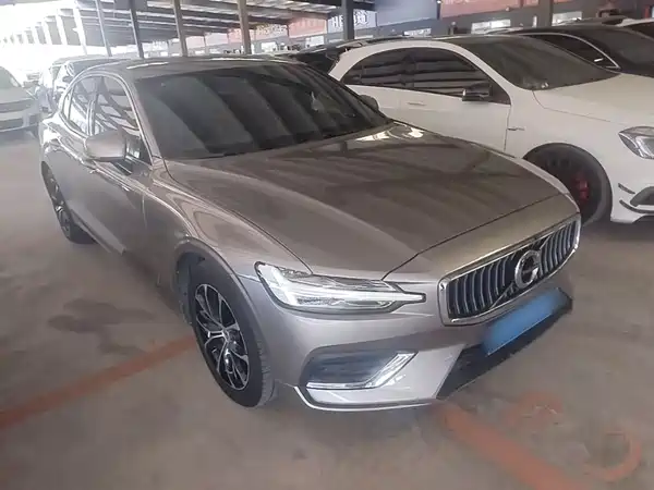 Volvo S60 2020