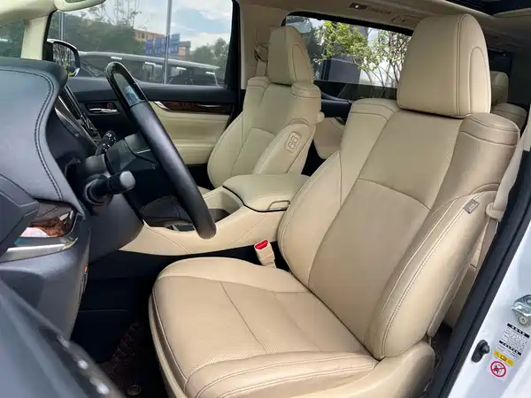Toyota Alphard 2019