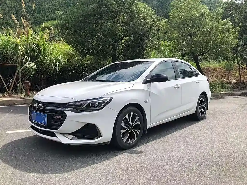 Chevrolet Monza 2019 — фото 1