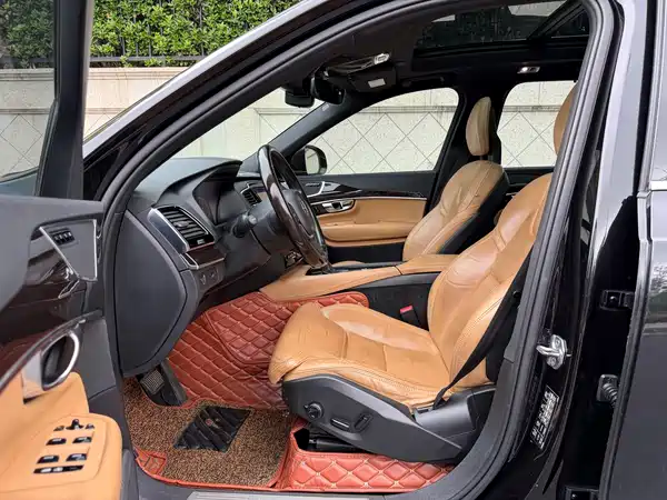 Volvo XC90 2017