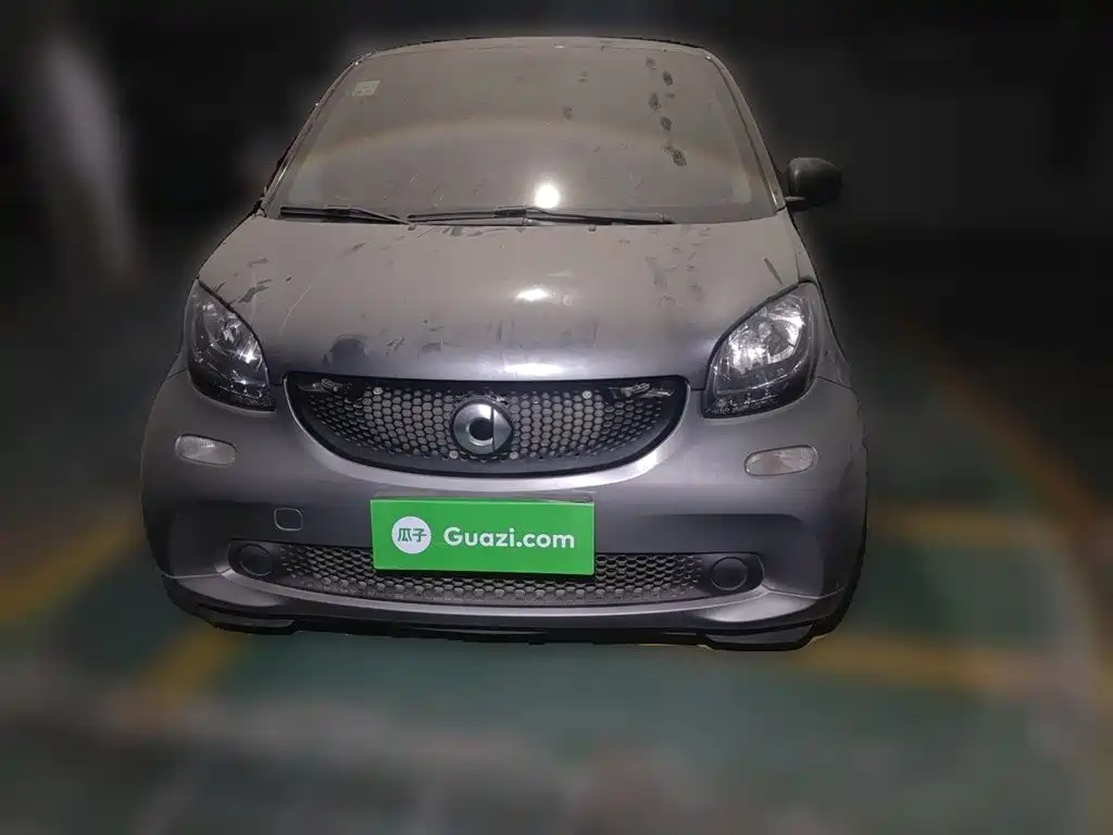 smart Fortwo 2018 — фото 24