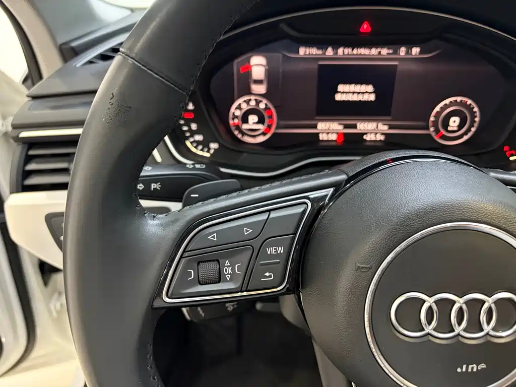 Audi A4L 2019 — фото 12