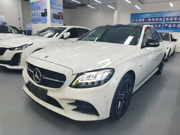 Mercedes-Benz C-Class 2021