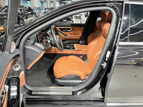 Mercedes-Benz S-Class 2023