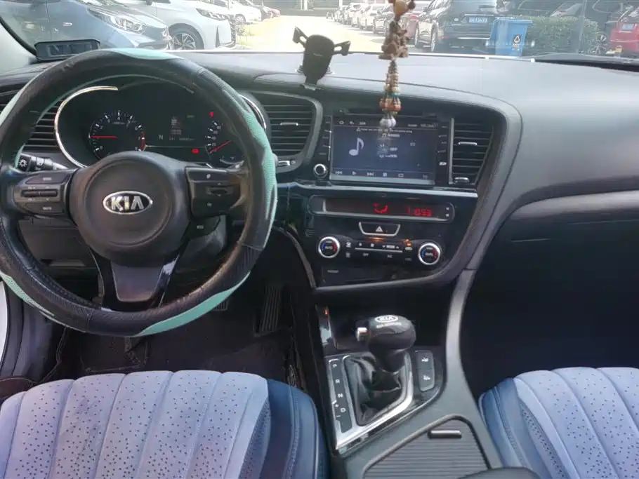 Kia K5 2015 — фото 12