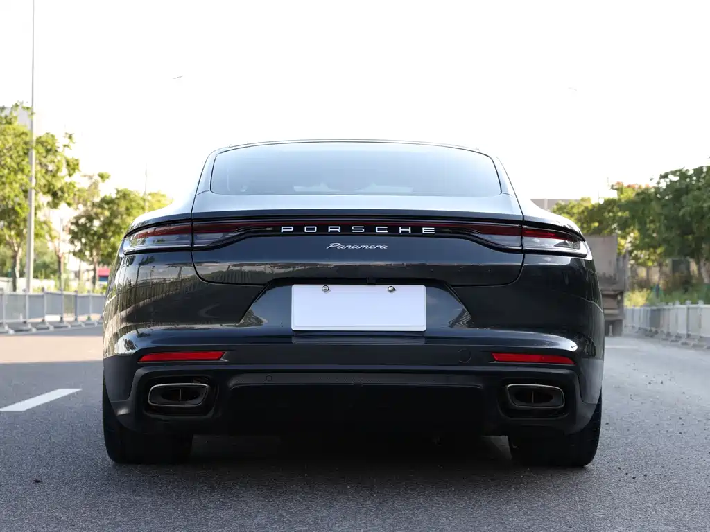 Porsche Panamera 2022 — фото 16