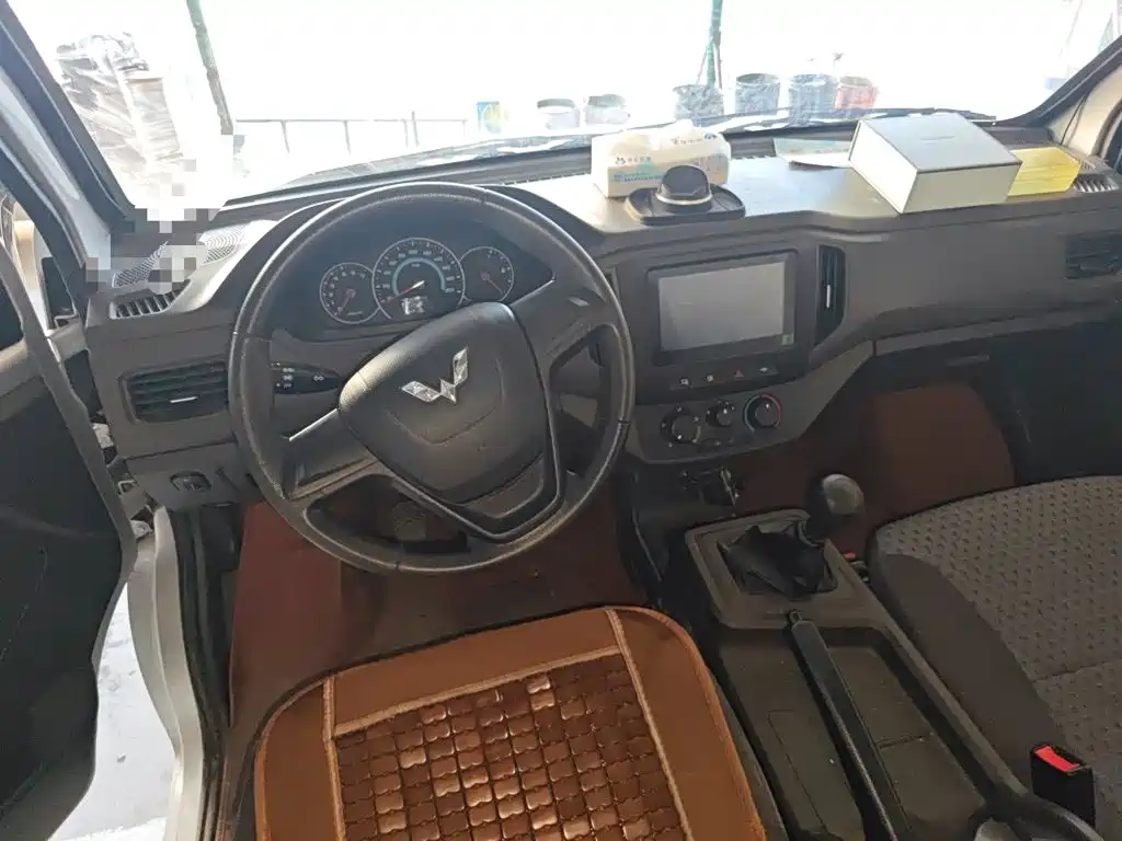 Wuling Rongguang New Card 2024