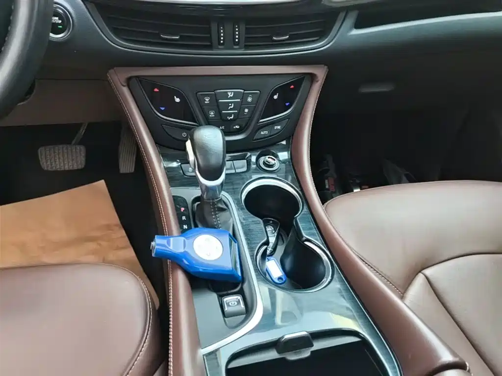 Buick Envision Plus 2021 — фото 14