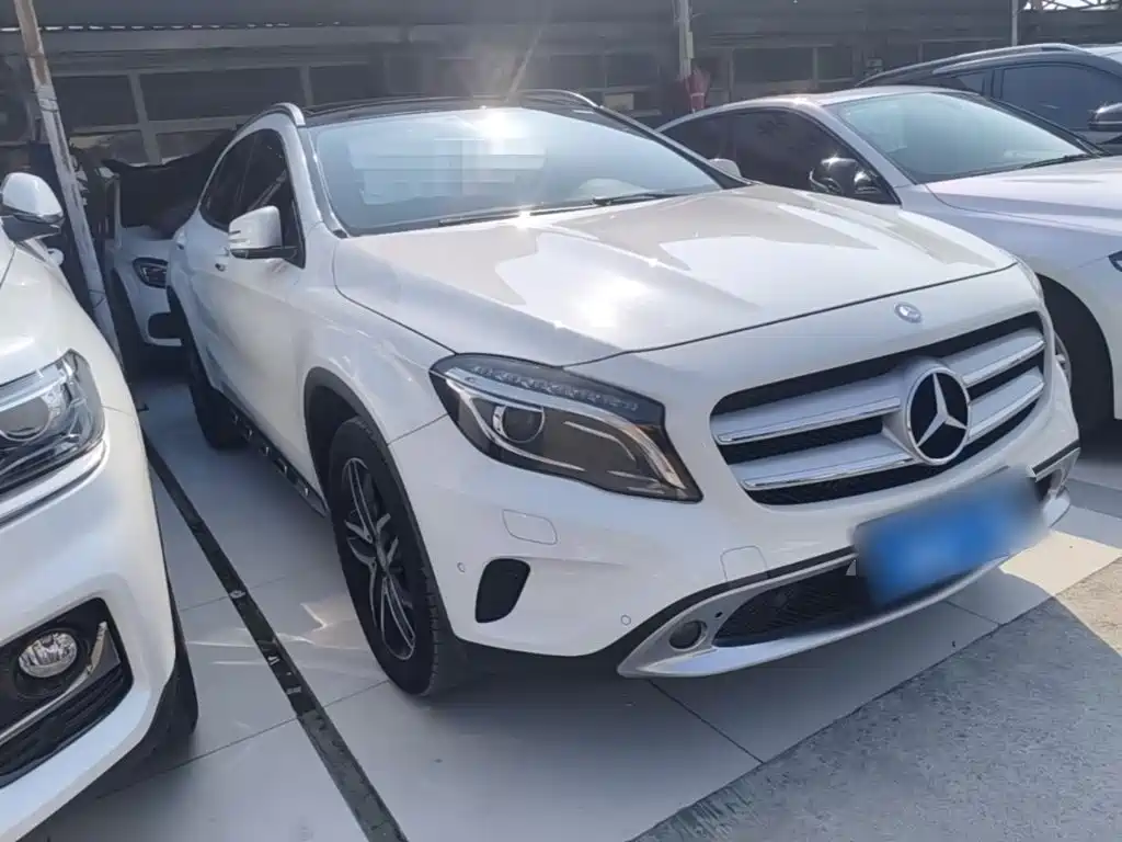 Mercedes-Benz GLA 2015 — фото 22