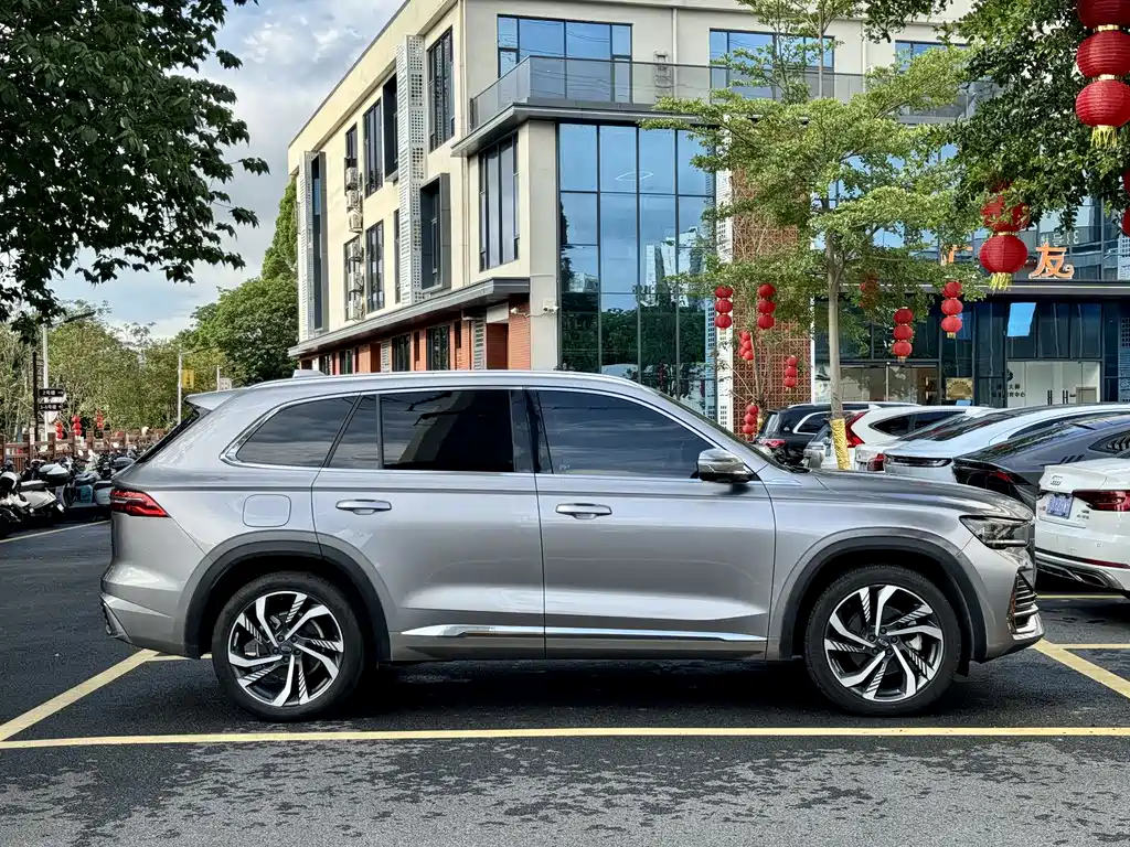 Geely Xingyue L 2023 — фото 14