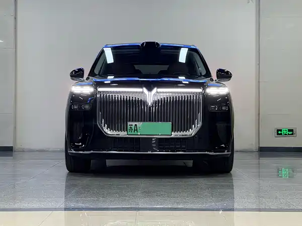 Voyah Taishan 2025